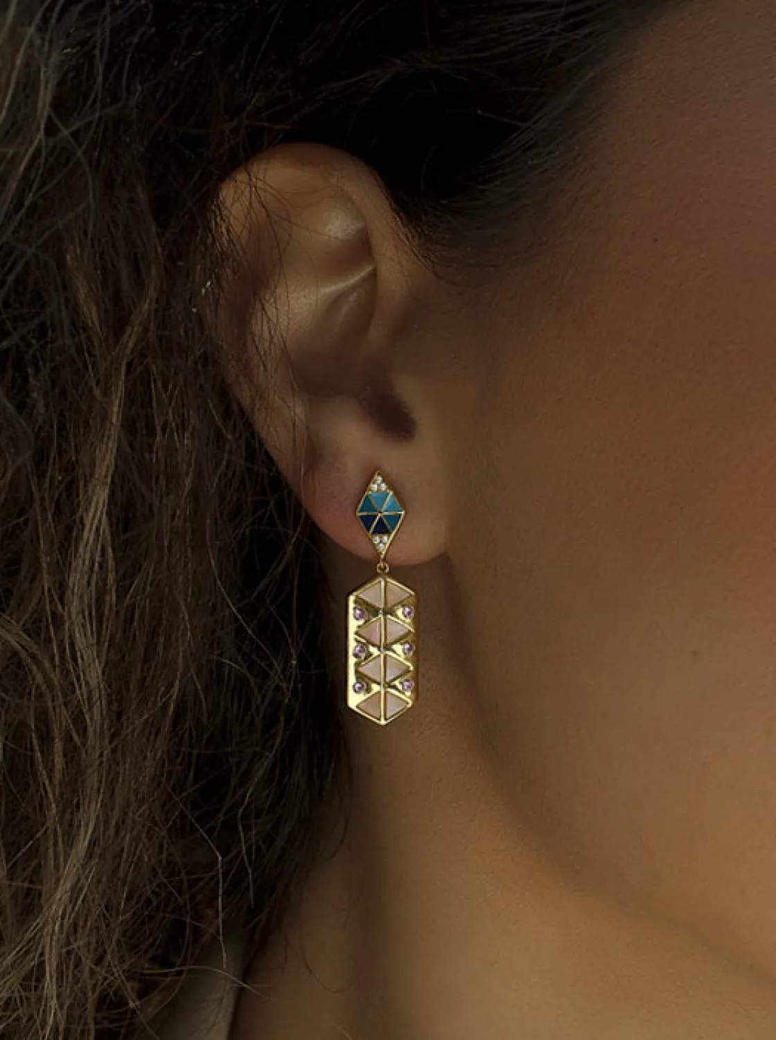 Pendientes De Piedras De Colores | LINEARGENT Pendientes con colgantes con baño de oro diseño esmalte y circonitas