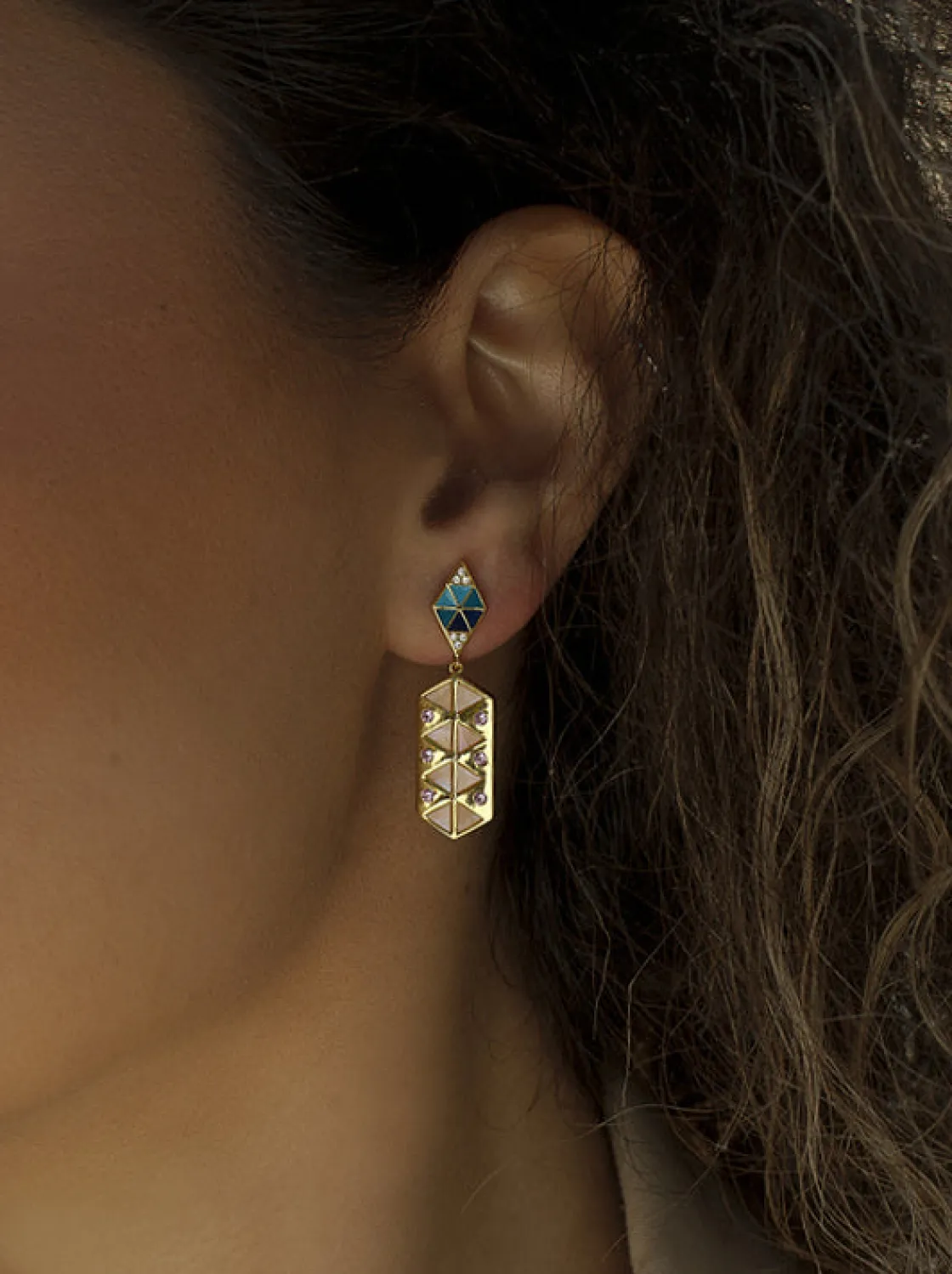 Pendientes De Piedras De Colores | LINEARGENT Pendientes con colgantes con baño de oro diseño esmalte y circonitas