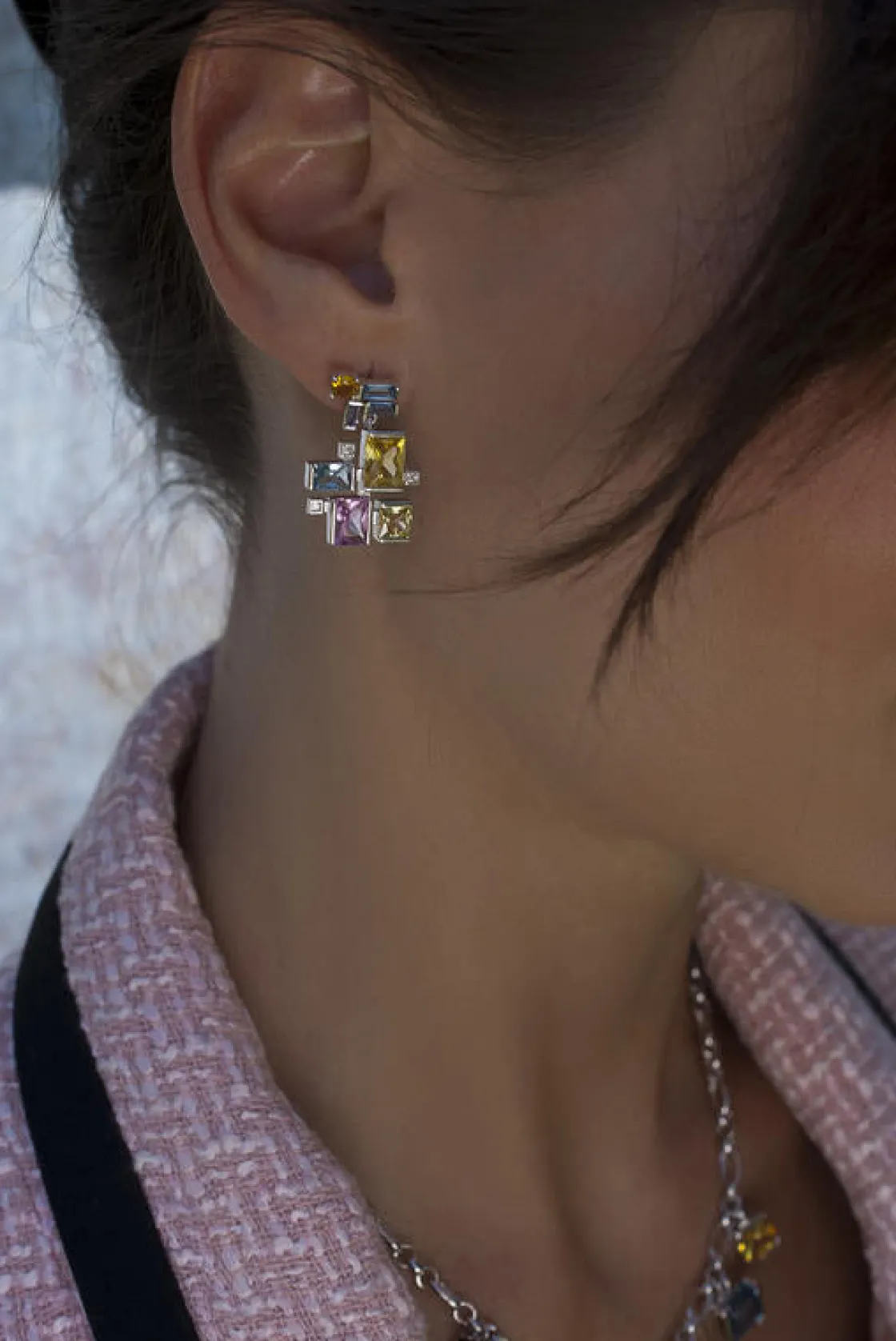 Pendientes De Piedras De Colores | LINEARGENT Pendientes de piedras de colores diseño geométrico multicolor