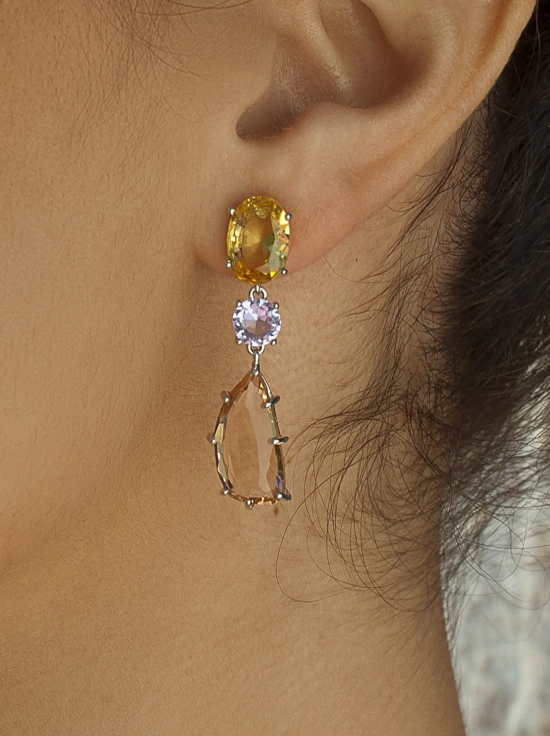 Pendientes Largos | Pendientes De Piedras De Colores | LINEARGENT Pendientes de piedras de colores diseño irregular