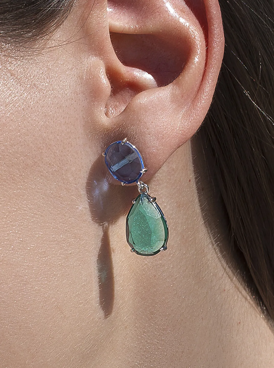 Pendientes De Piedras De Colores | LINEARGENT Pendientes de piedras de colores diseño lágrima tono aguamarina