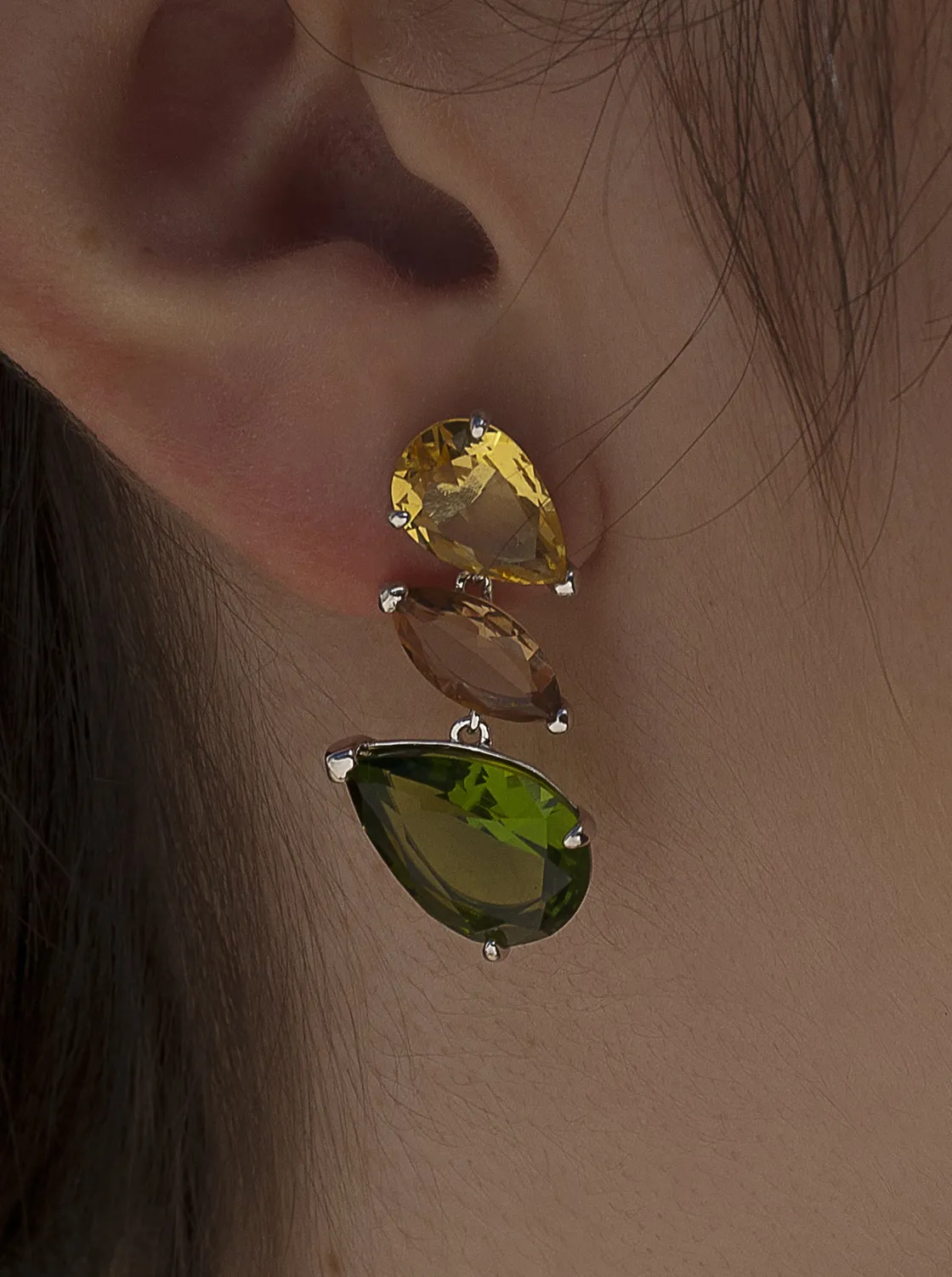 Pendientes De Piedras De Colores | LINEARGENT Pendientes de piedras de colores diseño tres gemas tono nature