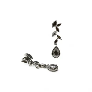 Pendientes Largos | LINEARGENT Pendientes largos brillantes rutenio diseño pétalos y lágrima final