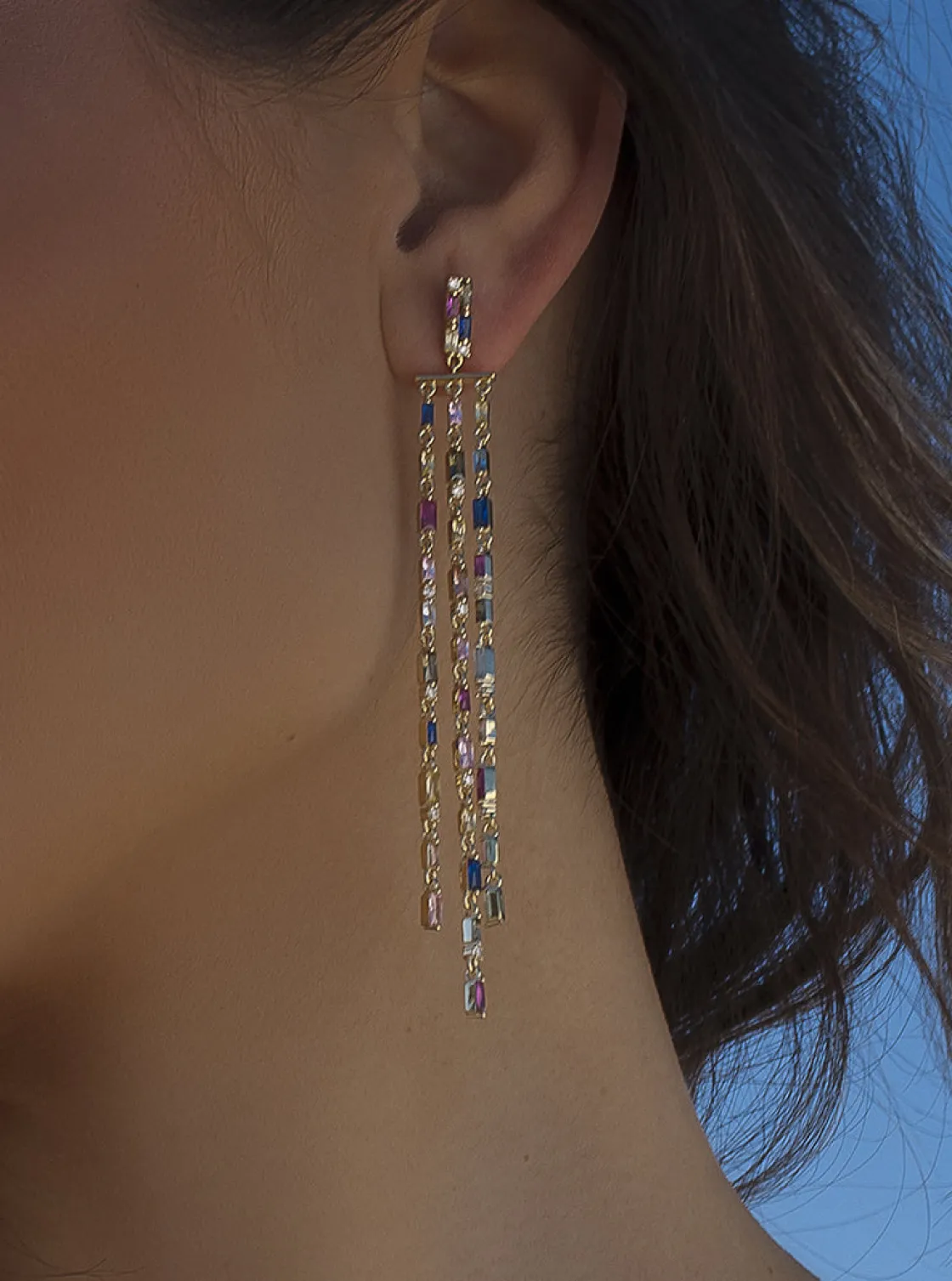 Pendientes Largos | LINEARGENT Pendientes largos con gemas multicolor estilo cortina