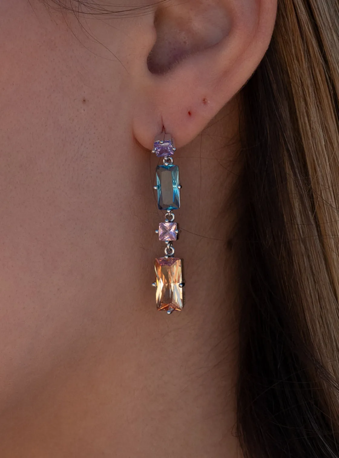 Pendientes Largos | LINEARGENT Pendientes largos con piedras en tonos cálidos