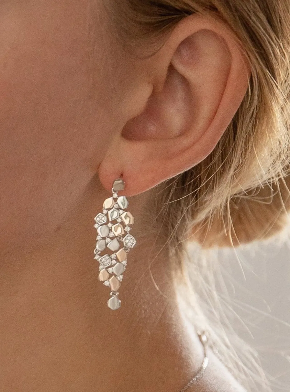 Pendientes Bicolor | Pendientes Largos | LINEARGENT Pendientes largos diseño multipiezas bicolores y circonitas