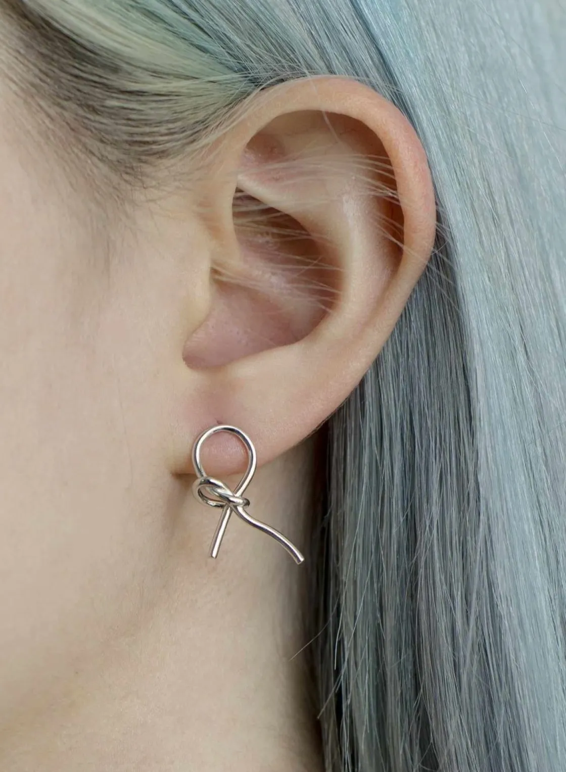 Pendientes Originales | LINEARGENT Pendientes originales diseño de nudo líquido irregular