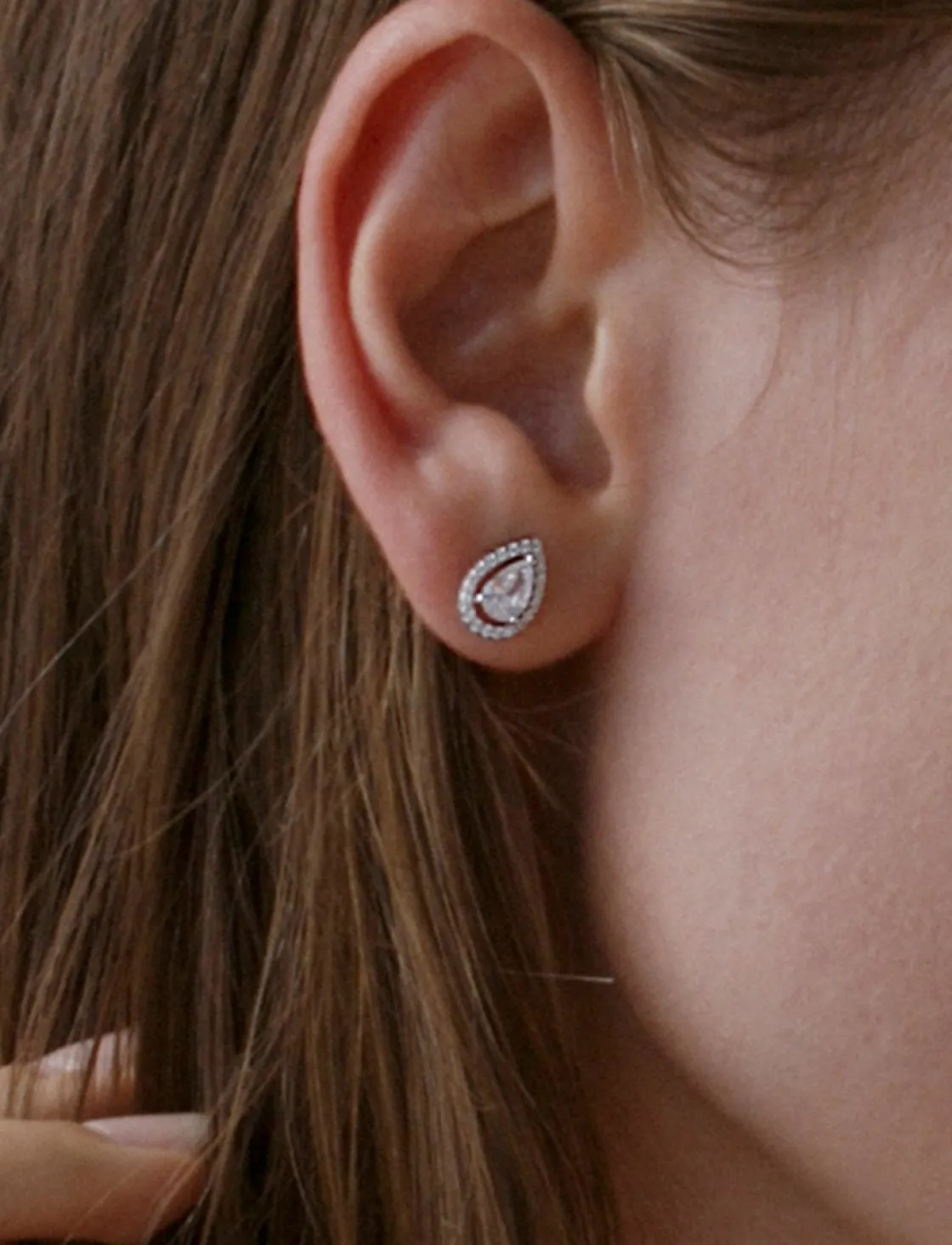 Pendientes Pequeños | LINEARGENT Pendientes pequeños plata brillantes con motivo ovalado y circonitas
