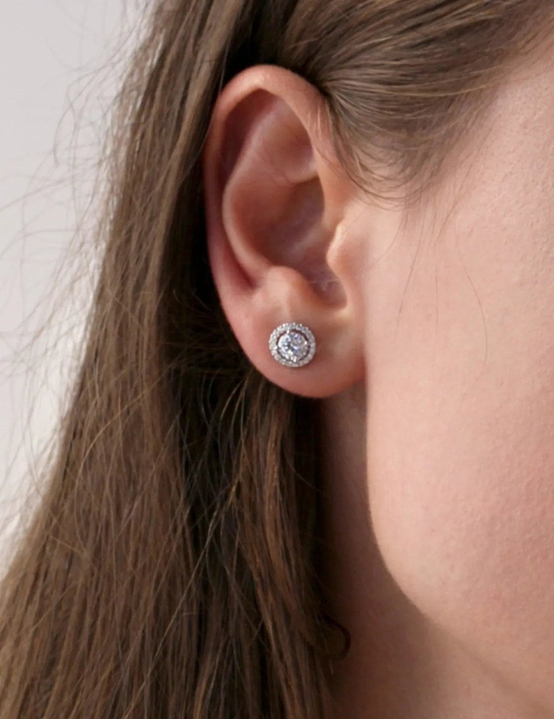 Pendientes Pequeños | LINEARGENT Pendientes pequeños plata brillantes con motivo redondo y circonitas