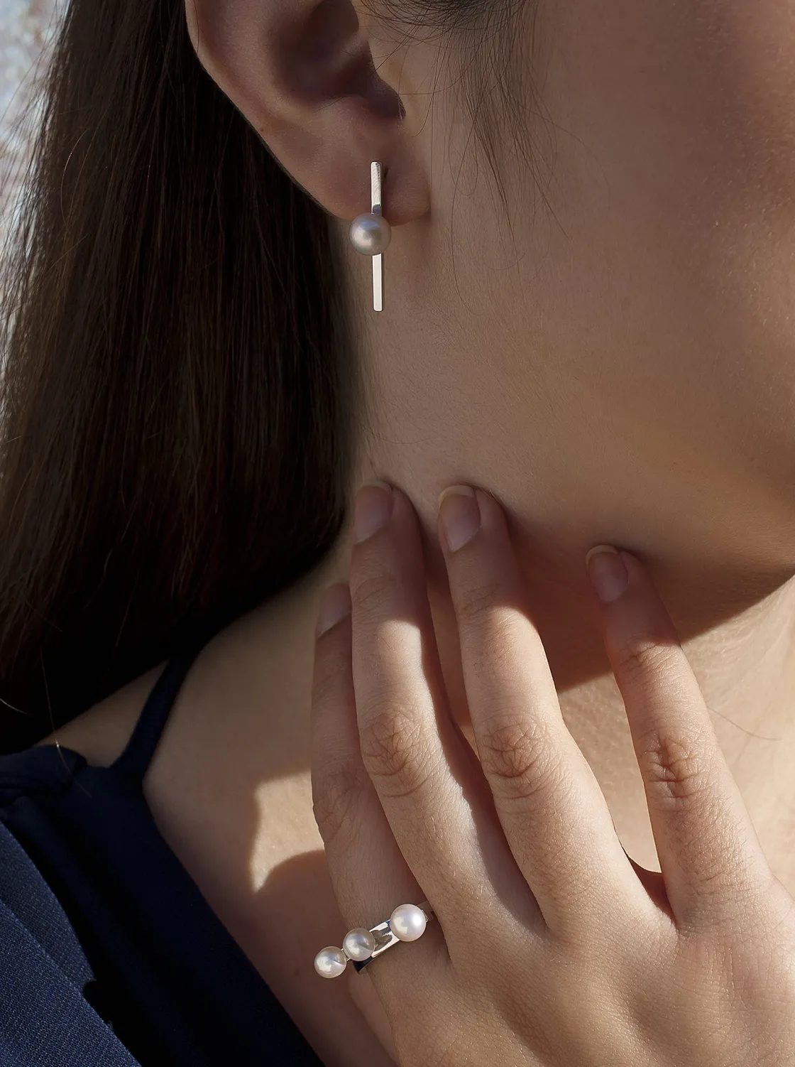 Pendientes Perlas | LINEARGENT Pendientes perla diseño minimalista con perla central