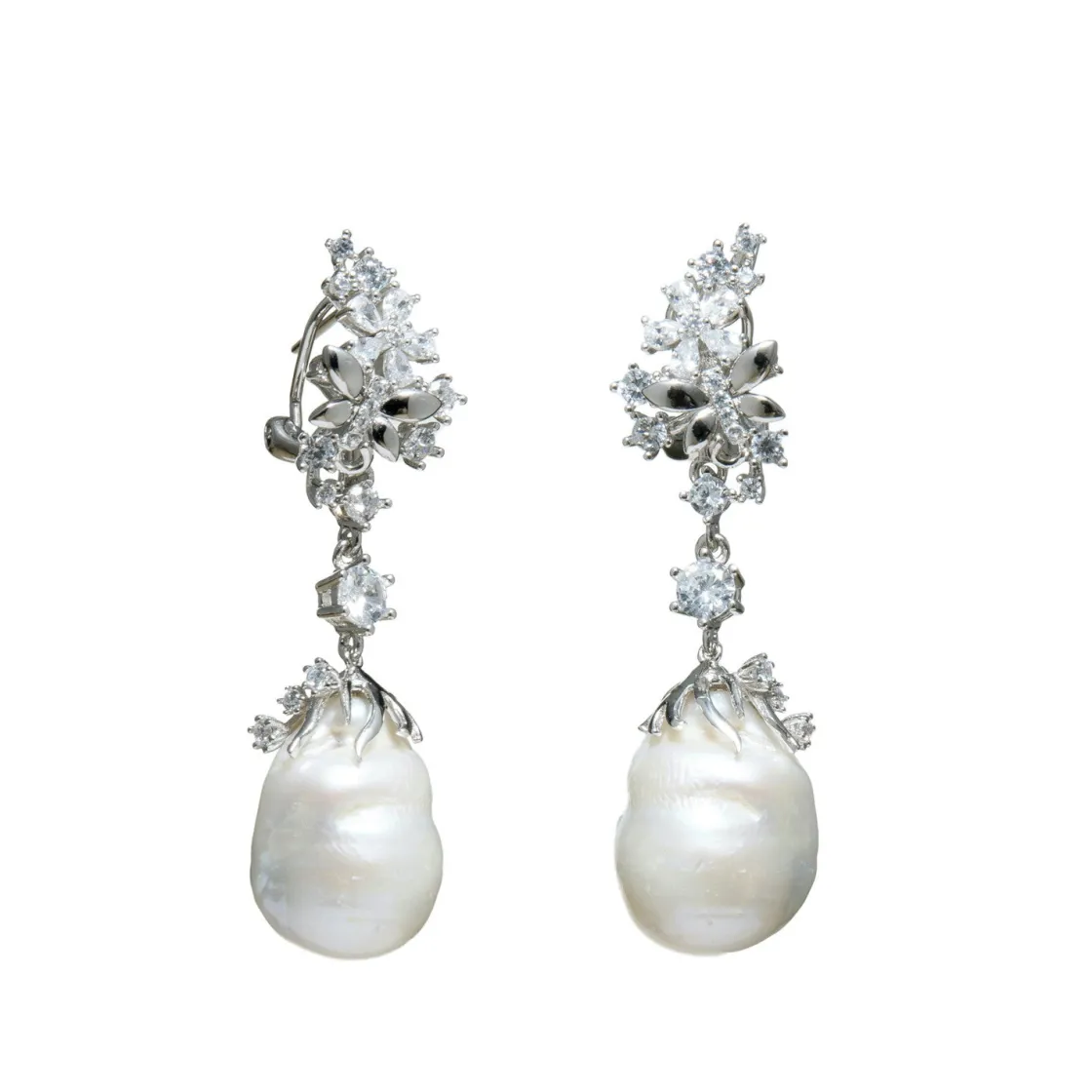 Pendientes Perlas | LINEARGENT Pendientes perlas estilo barroco diseño vintage
