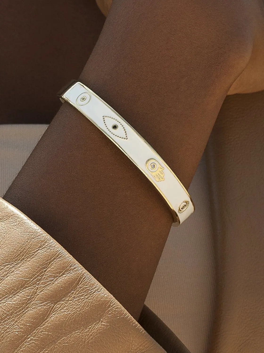 Pulseras Esclavas | LINEARGENT Pulsera esclava esmalte en plata diseño ojo y mano de fátima en blanco