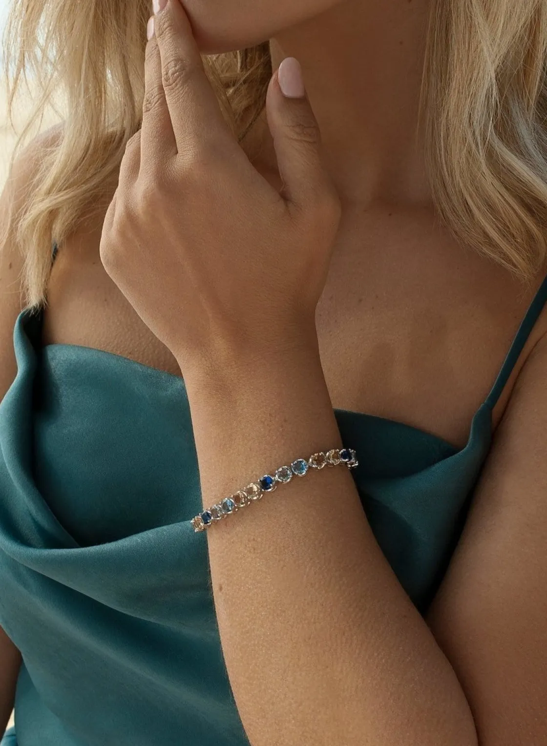 Pulseras Con Piedras | Pulsera Riviere | LINEARGENT Pulseras con piedras en tonos fríos de talla redonda