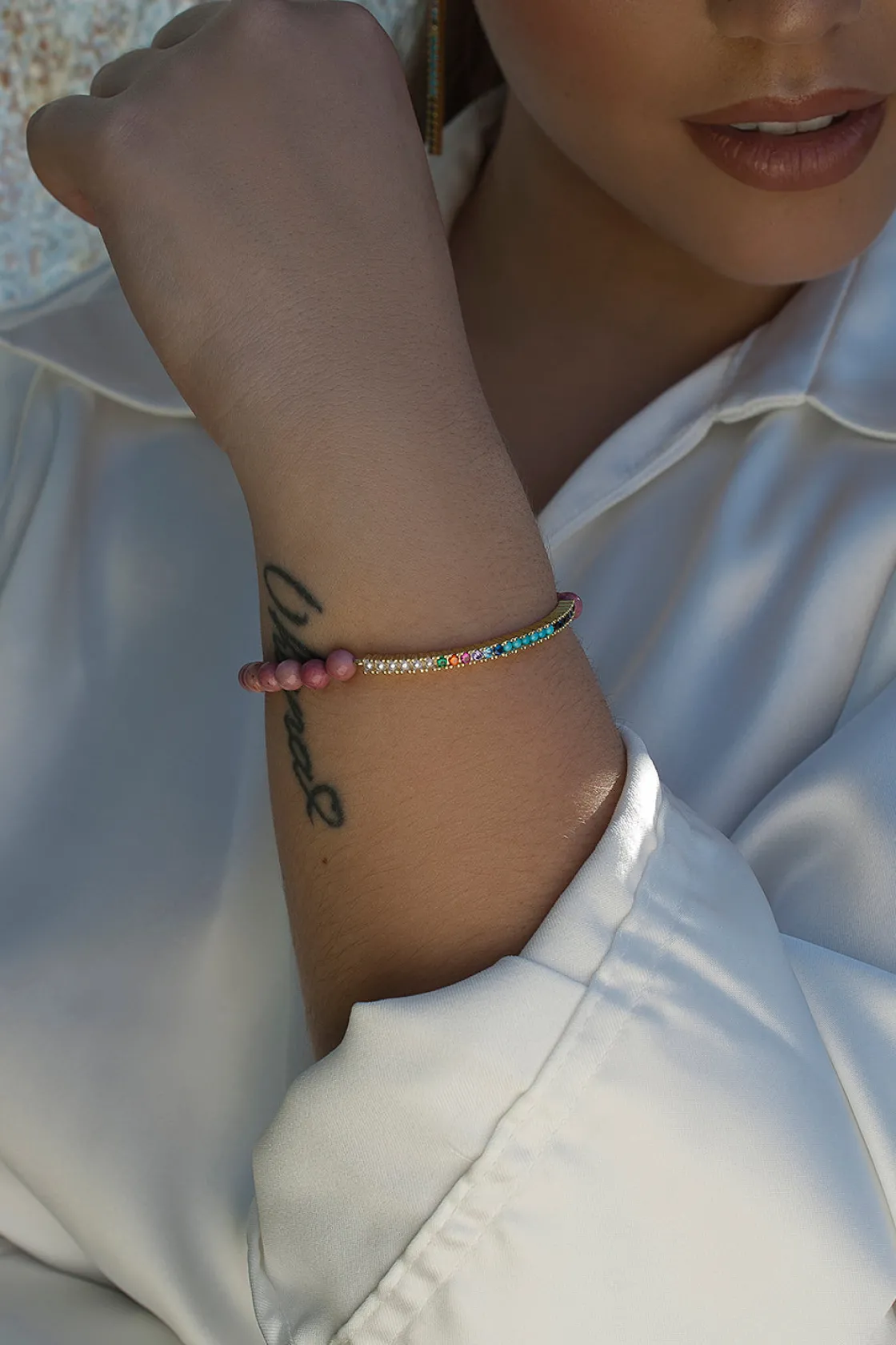 Pulsera De Bolas | Pulseras Con Piedras | LINEARGENT Pulseras de bolas en tonos rojizos con cenefa compuesta por perlas circonitas y bolas pequeñas